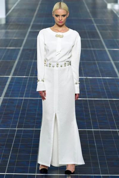 Look 75